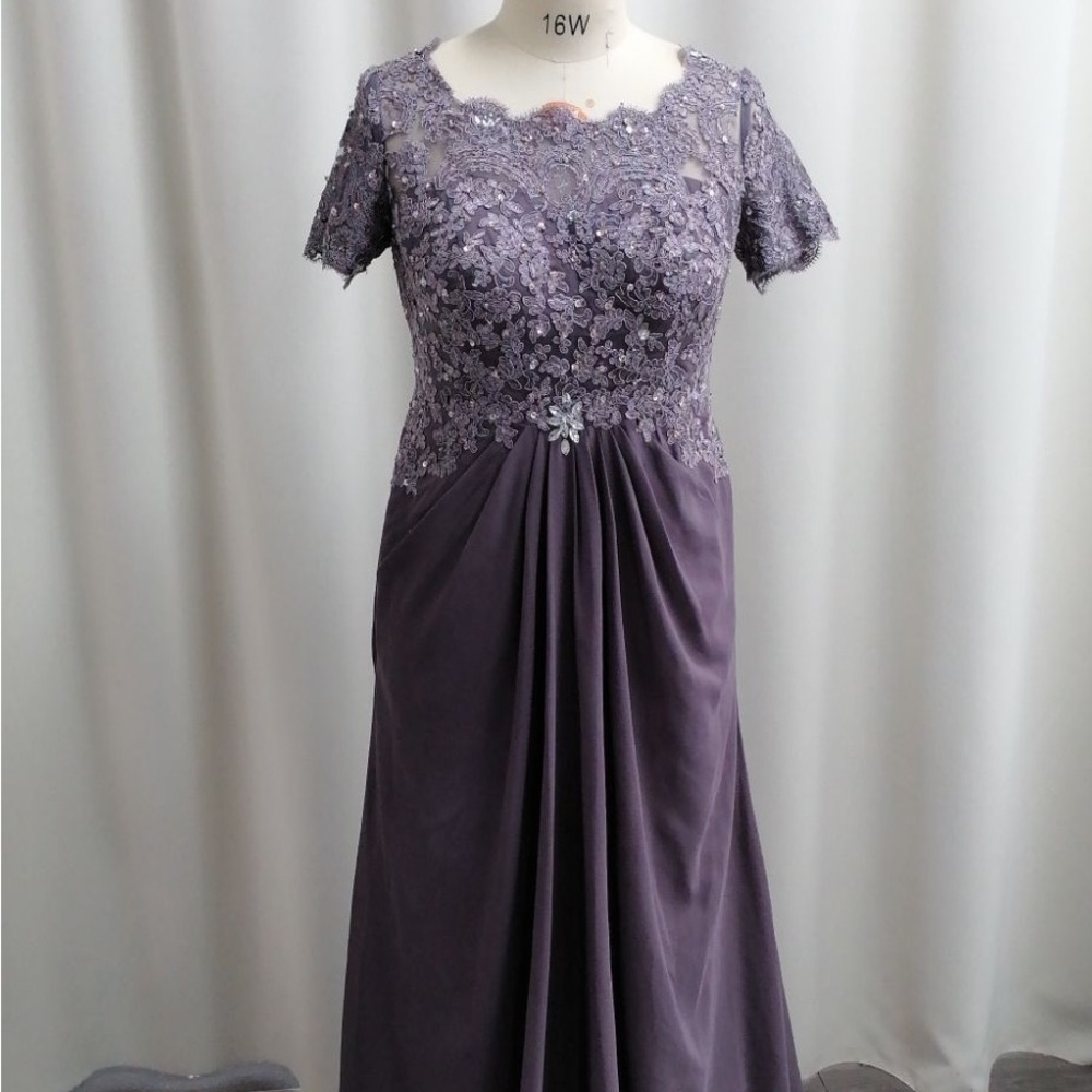 Lavish Lace Maxi Dress in Purple
